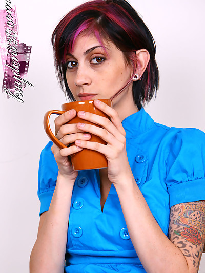 Kayden420 enjoys taking off her blue dress over a breakfast