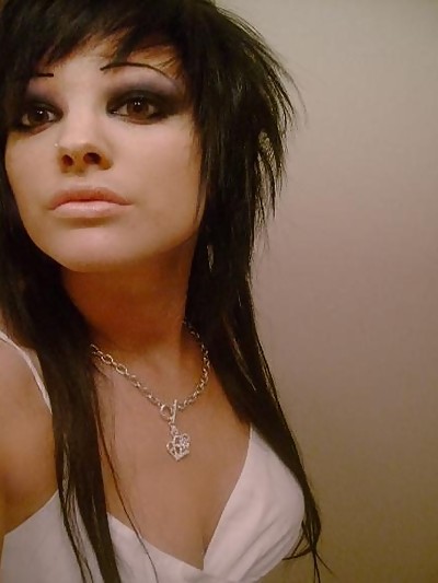Sexy new mix of the hottest emo girls