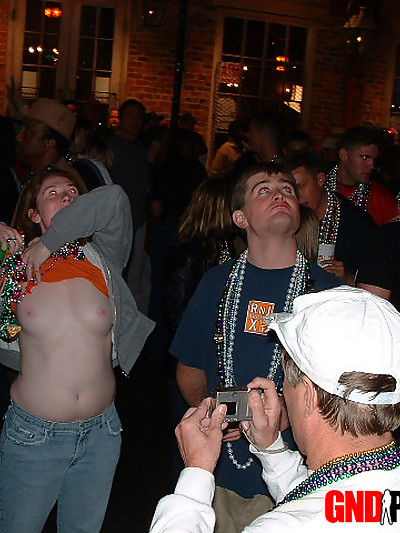 Hot girls flashing their tits for beads